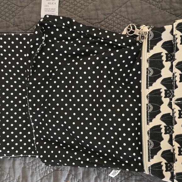 bungalow360 bat crossbody bag NWT - Picture 7 of 11